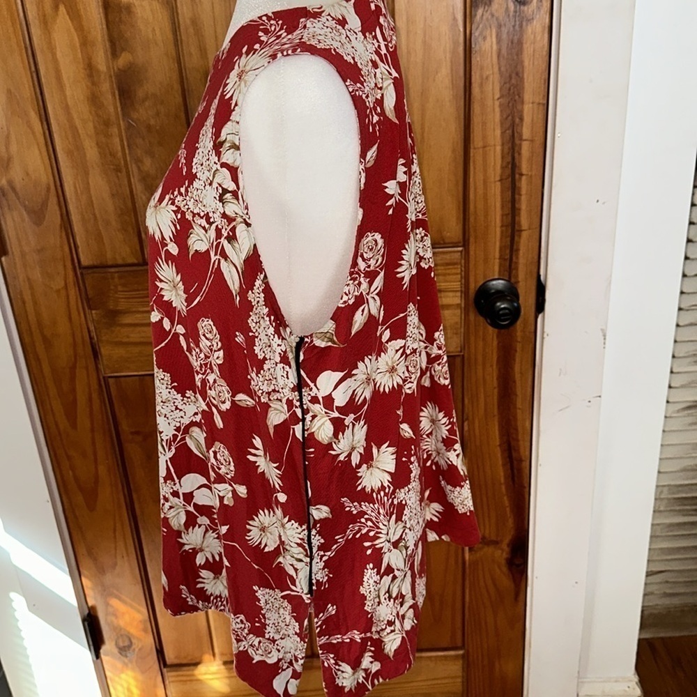 J. Jill red floral tank top size Petite L - Picture 3 of 10